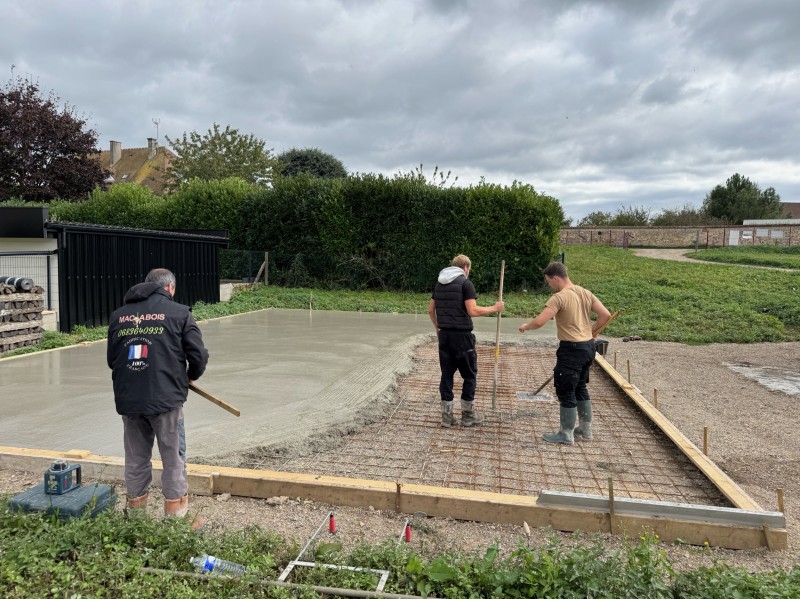 Réalisation d'une dalle béton à Louviers (27)