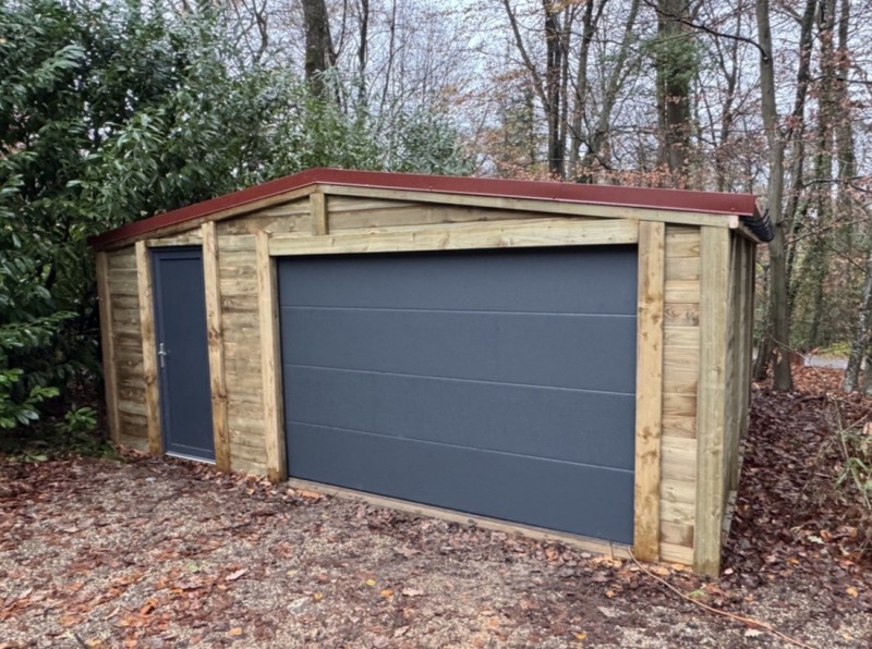 Remplacement d'un garage près de Pont l'Évêque