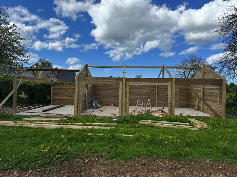 Réalisation d’un garage double pentes de 5,60x12,30 m à Yerville