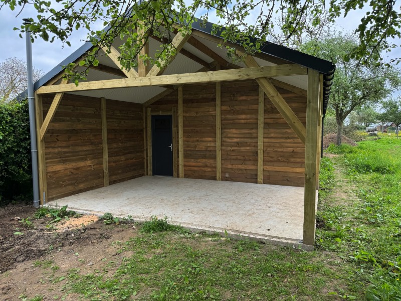 Garage double pente de 5,50x12,30 m situé à Yerville