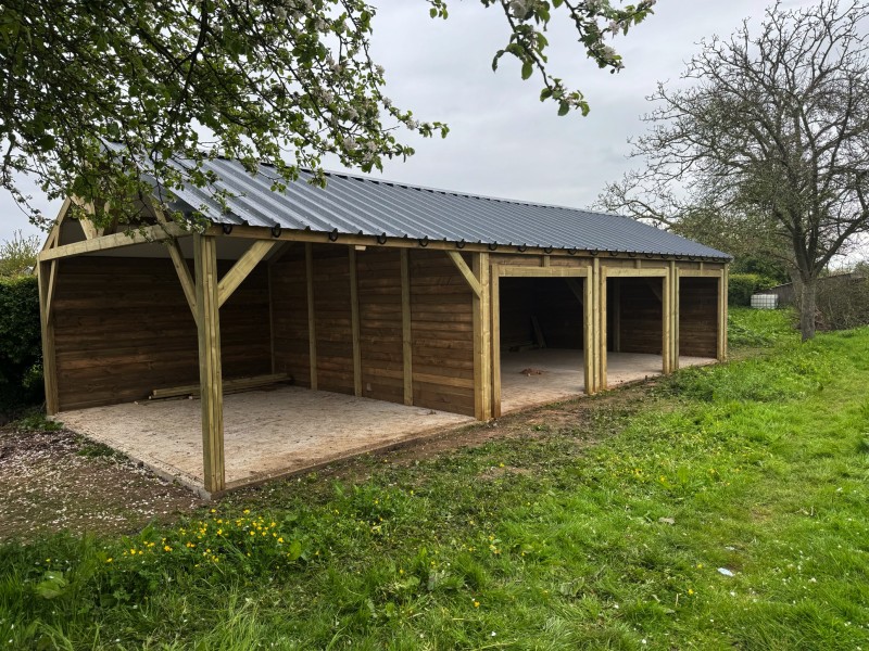 Réalisation d’un garage double pentes de 5,60x12,30 m à Yerville