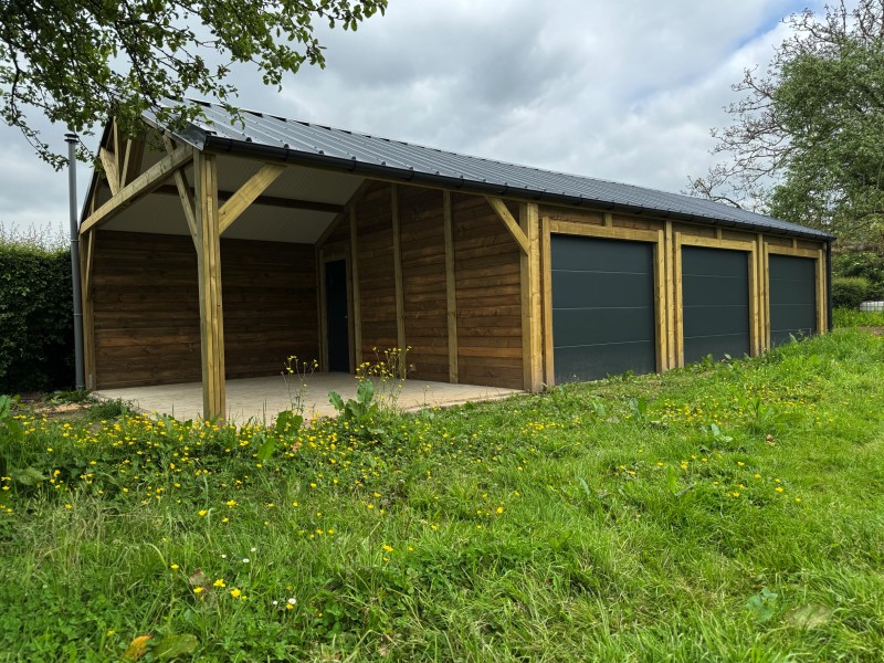 Garage double pente de 5,50x12,30 m situé à Yerville