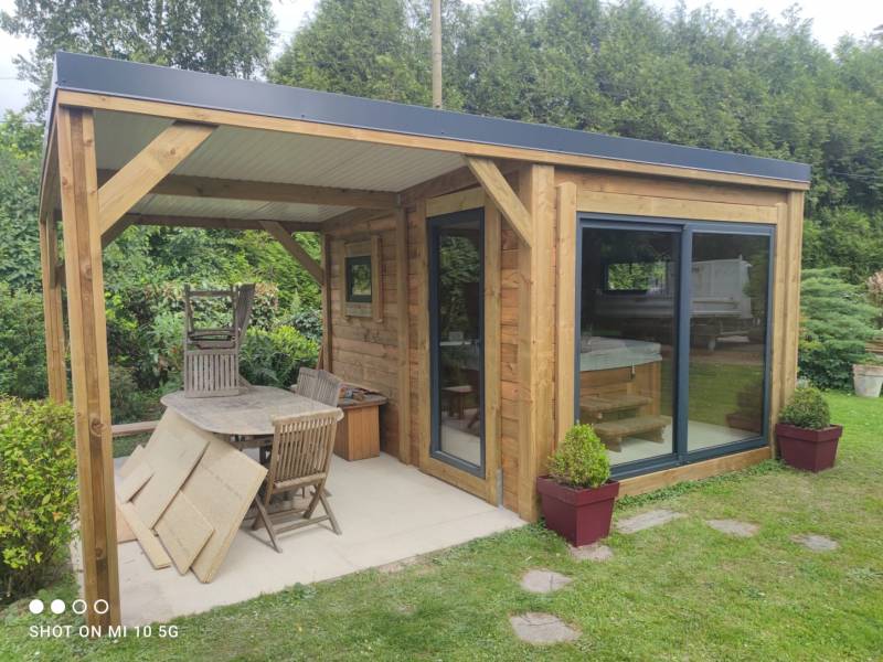 Nouveau concept ! Abri spa/jaccuzi