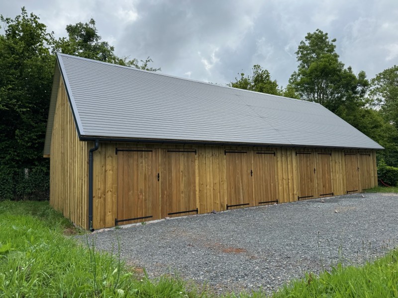 chantier réalisé à Deauville un beau garage de 6,50x15,00 m