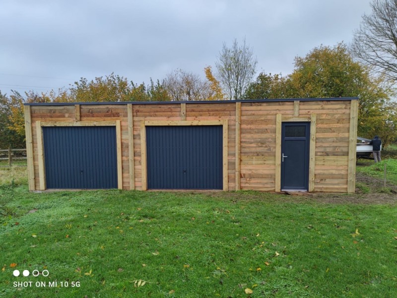Garage toit plat de 5,00x10,00m sur la commune de Bourgtheroulde